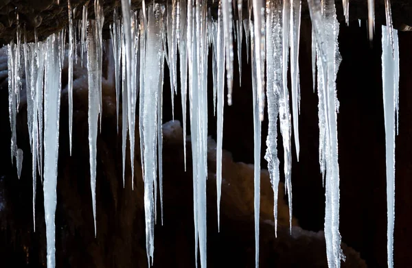 buz Mağarası sarkıt