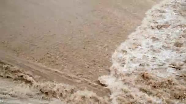 Remplissage du réservoir d'eau sale 