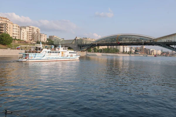 Moskva Nehri, Moskova