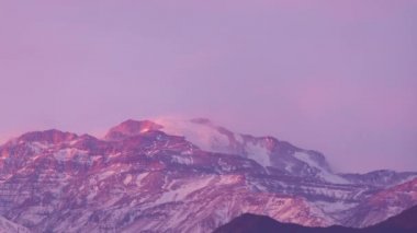 And Dağları 'nın alacakaranlıktaki zamanı. Şili