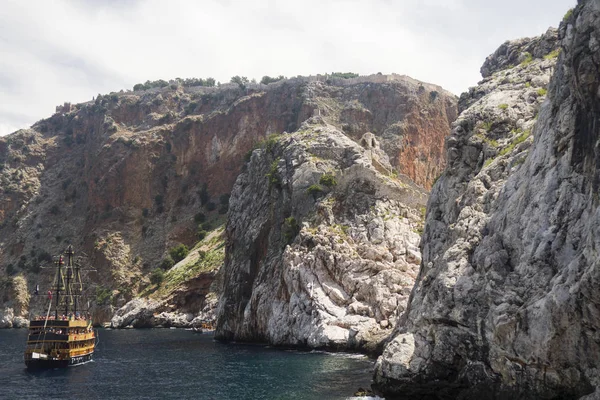 Türk Rivierası üzerinde Alanya liman