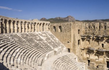 Aspendos, Tourkey - 09/10/2018 - antik amphiteater tarihi cazibe