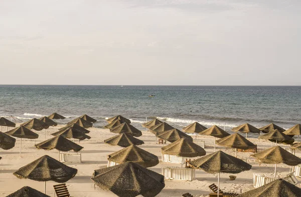 Τυνησία Αμμώδης Παραλία Και Θάλασσα Καλό Για Αναψυχή Royalty Free Φωτογραφίες Αρχείου