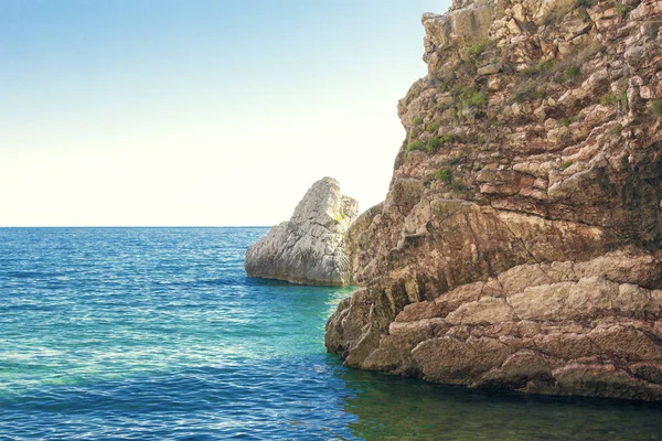 İki denizden bir birbiri ardına yapışmasını paket