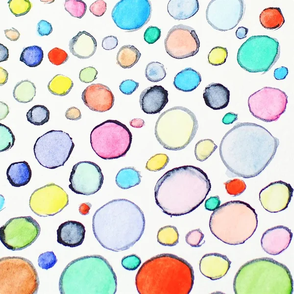 여러 가지 빛깔의 수채화 손으로 그린 원 무늬. 둥근 모양 장식. 컬러 페인팅 거품 디자인 — 스톡 사진