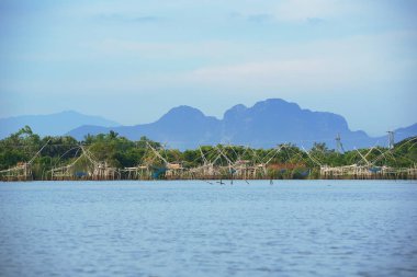 Birçok dev kare net balıkçılık sahne