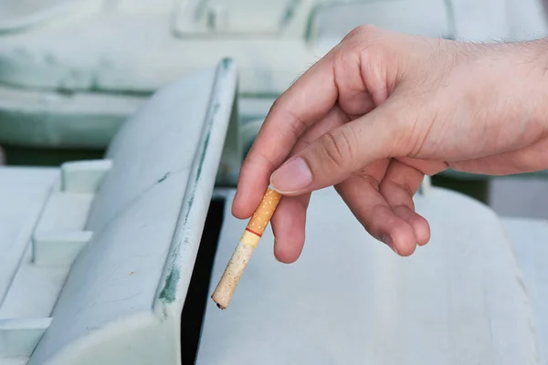 Giornata mondiale senza tabacco. Concetto di smettere di fumare . — Foto Stock