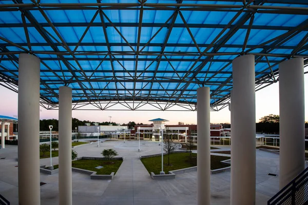 Escuela Secundaria Pública Florida Sunset Escuela Paga Con Dólares Los —  Fotos de Stock