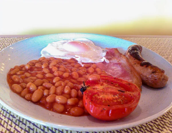 Pequeno Almoço Inglês Tradicional Tem Feijão Assado Bacon Tomate Uma — Fotografia de Stock