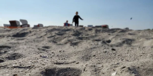 Crianças Brincando Praia Areia — Fotografia de Stock