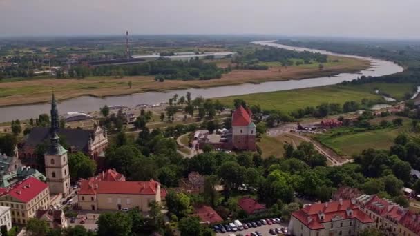 サンドミエシュ都市ポーランド航空ビデオ ヴィスワ川 — ストック動画