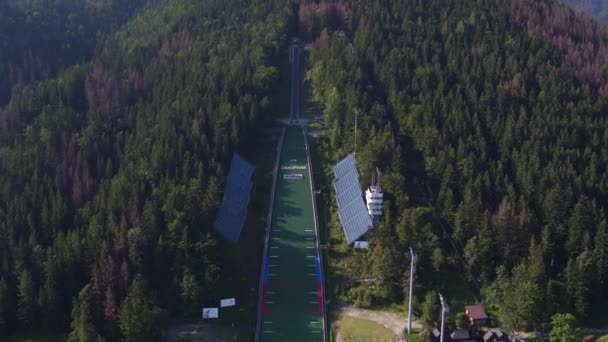 Zasopane Wielka Krokiew 无人机 波兰滑雪跳伞 夏季4K — 图库视频影像