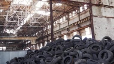 Fabrika çöp geri dönüşüm eski kauçuk tekerlekler