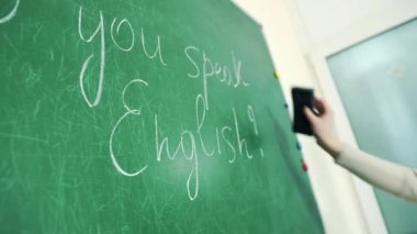 Öğrenci kızlar okul yönetimi yıkama