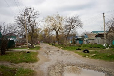 bir Rus köyünde bahar