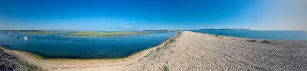 Baía Azul Junto Mar Conceito Verão Barcos Água — Fotografia de Stock