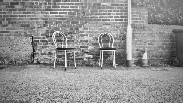Stará Zeď Dvě Židle Pizzerie Četba Anglie — Stock fotografie