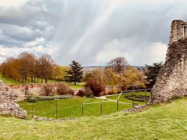 Farnham bölgesindeki eski kalıntılar