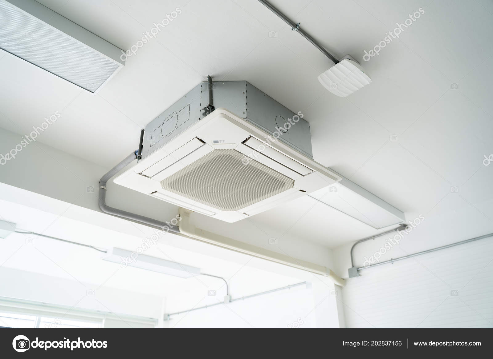 Split Type Air Condition Unit Hanging White Ceiling Stock