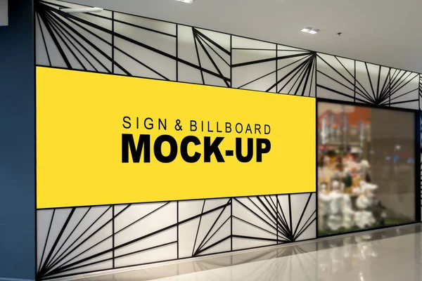Mock up painel de avisos tela amarela no painel de design moderno — Fotografia de Stock