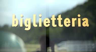 İtalyan languae ofisinde bilet anlamına gelir büyük metin biglietteria