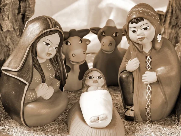 Peruvian Holy Family South America Dressed Ceramic Sepia Toned Effect — Stock Photo, Image