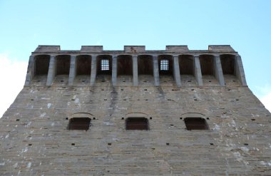 Saint aşağıdan İtalya Floransa şehir görülen Niccolo, yüksek kule