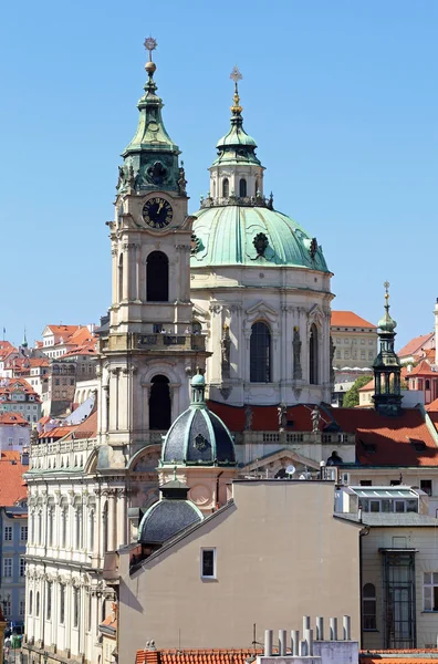 Gran Cúpula Antigua Iglesia San Nicolás Praga República Checa Europa —  Fotos de Stock