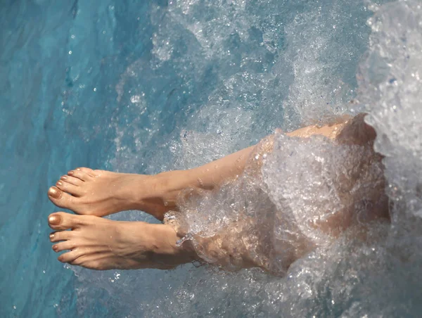 Hydromassage Treatment Beautiful Barefoot Girl Long Legs Thermal Pool — Stock Photo, Image