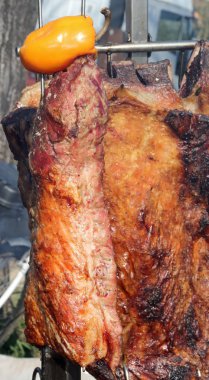 sarı biber, ızgara et şehrin yolda