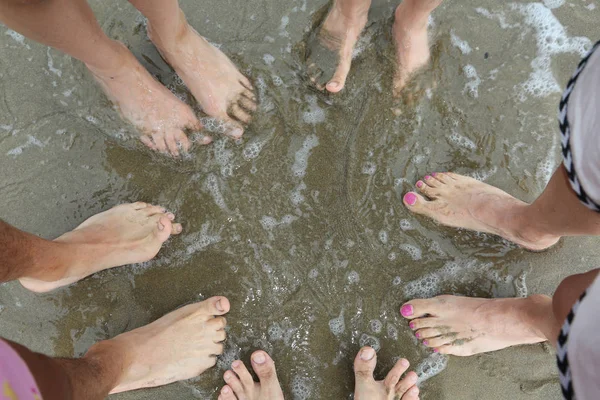 Wet Feet Sea Waves Family People Summer — Stock Photo, Image