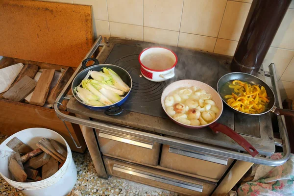 Many Pots Wood Burning Stove Kitchen — Stock Photo, Image