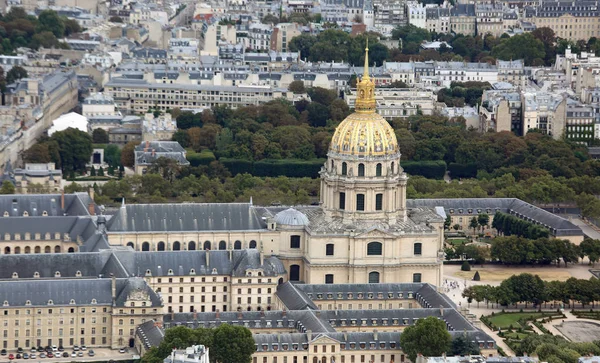 Goldene Kuppel Des Invalidendenkmals Paris Mit Grab Von Napoleon Bonaparte — Stockfoto