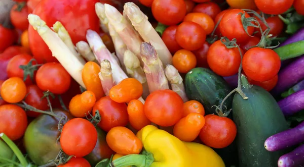 Tomates Espargos Mais Legumes Para Venda Mercado Biológico — Fotografia de Stock