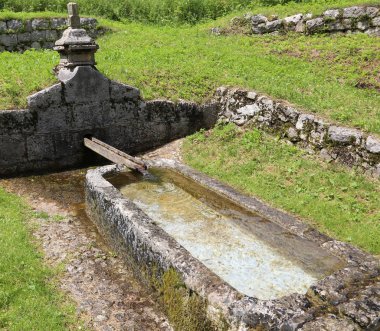 taş antik Çeşme Çeşme barış içinde İtalyanca dil demektir Fontana della Pace denilen