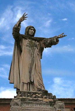 Savonarola Girolamo Ferrara, büyük heykeli Italy.The neden ölüm astı ve yandı