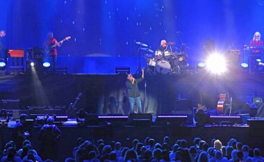 Verona, Vr, İtalya - 23 Eylül 2018: Konser Verona Arena Antonello Venditti ünlü İtalyan şarkıcı ve söz yazarı