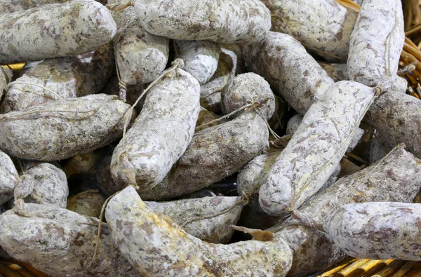 Salame Fundo Javali Para Venda Delicatessen Italiano — Fotografia de Stock