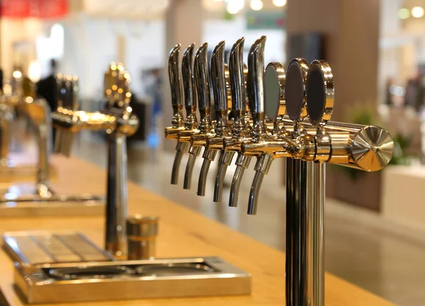 Beer Plug Big Pub English Mall — Stock Photo, Image