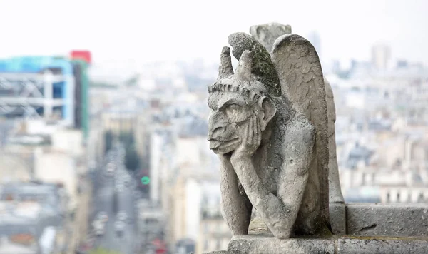 Paris França Agosto 2018 Estátua Quimera Basílica Notre Dame Moderno — Fotografia de Stock