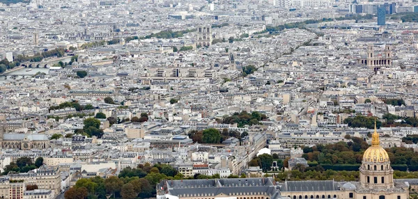 Paříž Francie Eiffelovu Věž Zlatá Kopule Monumentu Zvaném Les Invalides — Stock fotografie