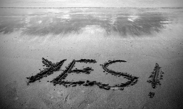 Text Yes Sand Black White Effect — Stock Photo, Image