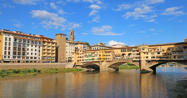 Oude Brug Rivier Arno Italiaans Florence Ponte Vecchio Genoemd — Stockfoto