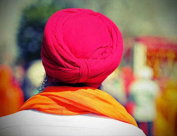 Sikh Muž Dlouhý Plnovous Červenou Turban — Stock fotografie