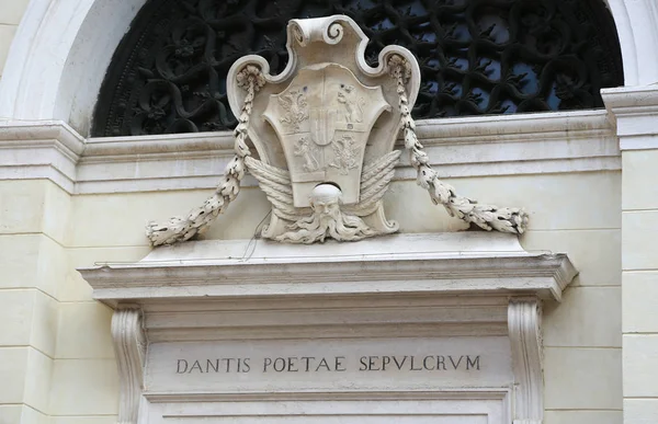 Ravenna Itália Junho 2016 Inscrição Latim Que Significa Túmulo Poeta — Fotografia de Stock