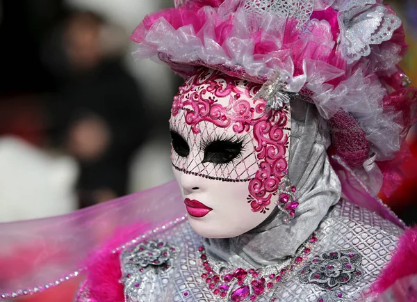 Venezia Italia Febrero 2018 Persona Con Máscara Carnaval Plaza San —  Fotos de Stock