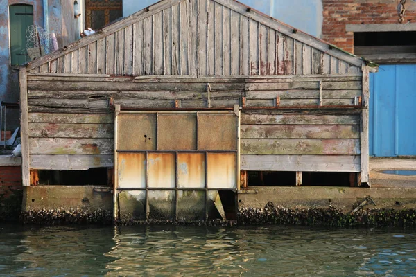 Old Rump Used Garage Boats Island — Stock Photo, Image