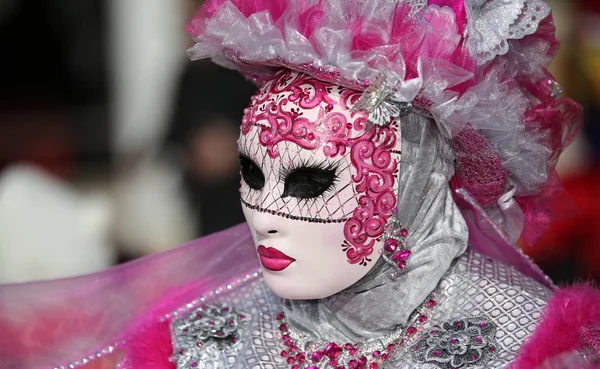 Venezia Italy February 2018 Woman Mask Carnival Mark Square — Stock Photo, Image