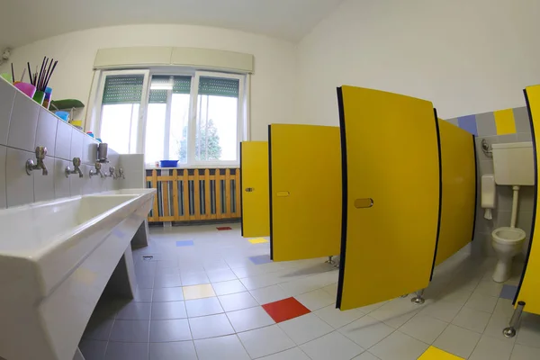 Nursery School Bathroom Large Ceramic Sinks Yellow Doors Caibns — Stock Photo, Image