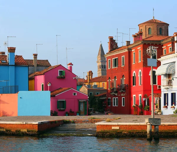 Renkli Burano Adası Venedik Talya Yakınındaki Evlerde — Stok fotoğraf
